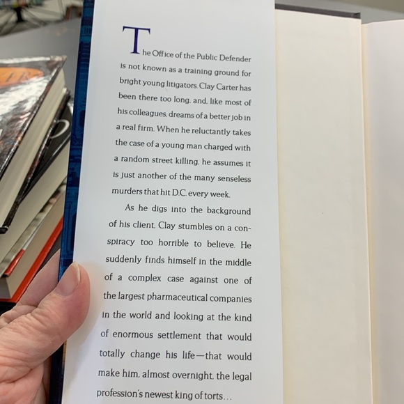 (3 for $20)The King of Torts by John Grisham hardcover - Picture 3 of 7